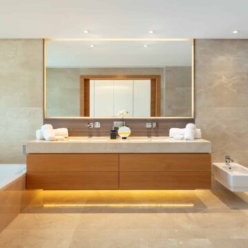 Spectacular Penthouse in the Upscale Community of Sierra Blanca, Marbella Picture 17