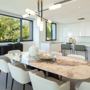 Striking Duplex Penthouse with Panoramic Views in a Private Enclave of Sierra Blanca, Marbella Picture 6