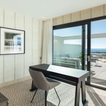 Striking Duplex Penthouse with Panoramic Views in a Private Enclave of Sierra Blanca, Marbella Picture 14