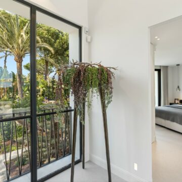 Stylish Andalusian Brand New Villa located near Marbella’s finest beaches and amenities in Los Monteros, Marbella East Picture 21