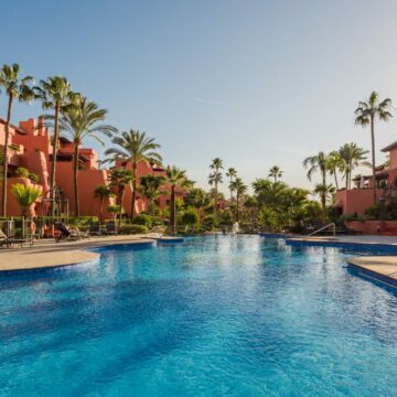 Luxury Front-line Beach Apartment with sea views in Torre Bermeja on The new Golden Mile Estepona Picture 1