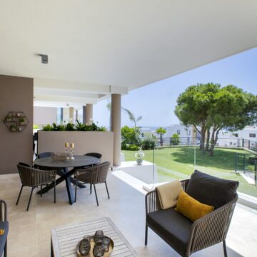 2-Bedroom Modern Ground Floor Apartment Surrounded by Golf Courses near Marina and the Beach in Cabopino Marbella East Picture 2