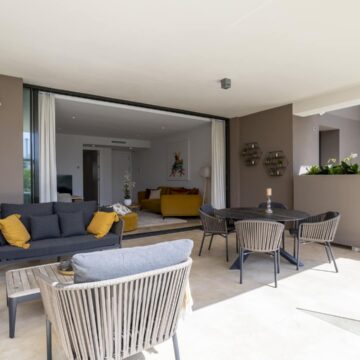 2-Bedroom Modern Ground Floor Apartment Surrounded by Golf Courses near Marina and the Beach in Cabopino Marbella East Picture 6