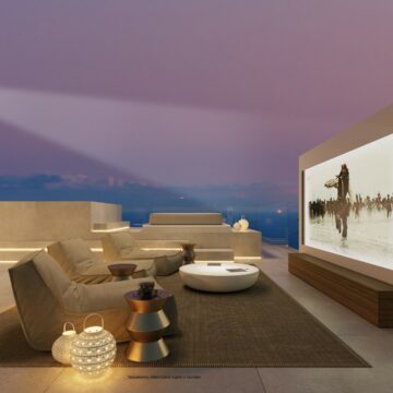 Brand New Distinct Luxury Villa in the Sought After Location with Panoramic Views in Marbella Golden Mile Picture 2