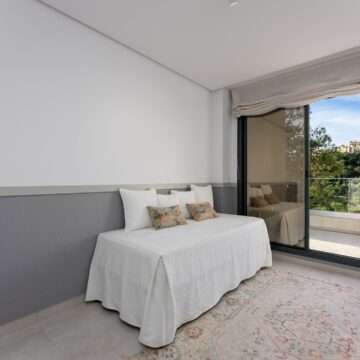 Brand New Stunning Apartment With Spectacular Views Surrounded by Golf Courses in La Quinta, Benahavis Picture 22