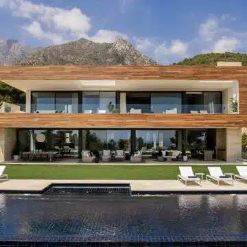 Newly Built Magnificent Modern Mansion in the Sought-After Natural Area with Remarkable Views in Marbella Picture 1