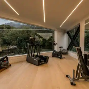 Newly Built Magnificent Modern Mansion in the Sought-After Natural Area with Remarkable Views in Marbella Picture 27