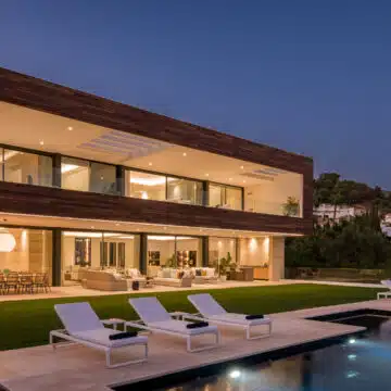 Newly Built Magnificent Modern Mansion in the Sought-After Natural Area with Remarkable Views in Marbella Picture 4