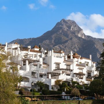 Newly Renovated Modern Townhouse with Majestic Views in Prestigious Andalusian Urbanisation in The Golden Mile, Marbella Picture 1