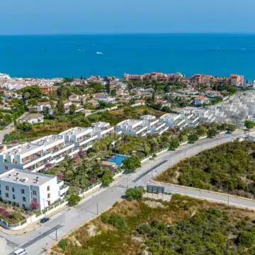 SUNSET BAY Estepona, Apartments & Penthouses in a Privileged Location, with Large Terraces and Stunning Sea Views Picture 21