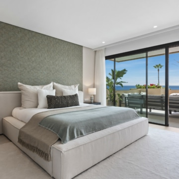 Elegant and Modern Frontline Beach Apartment in an Exclusive Development of Costalita del Mar Estepona Picture 1