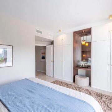 Magnificent Recently Remodeled Townhouse with Excellent Views of Golf Courses and Ocean in Nueva Andalucia, Marbella Picture 21