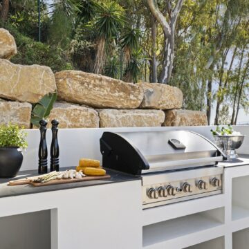 Stunning Modern Villa with Breathtaking Views in Las Lomas de Nueva Andalucia, Marbella Picture 9