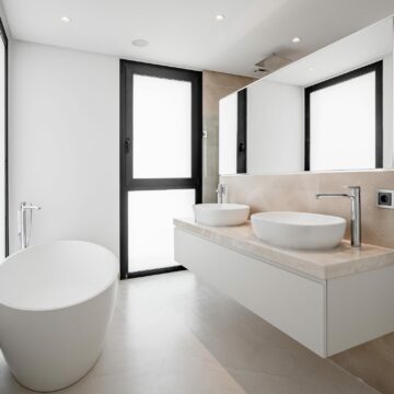 Contemporary Luxury Villa in the Prestigious Gated Community Los Olivos in Nueva Andalucia Marbella Picture 20