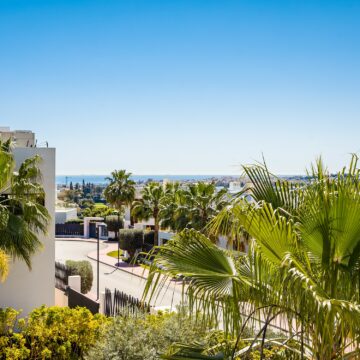 Contemporary Luxury Villa in the Prestigious Gated Community Los Olivos in Nueva Andalucia Marbella Picture 21