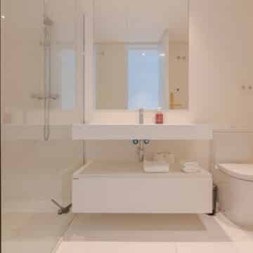 Stunning Atalaya Hills Penthouse with amazing open views of the Atalaya golf course, across to the Mediterranean Sea Picture 22