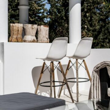 Stunning Beach House with Spectacular Sea Views located in a Tranquil Neighbourhood in Cabopino, Marbella East Picture 9