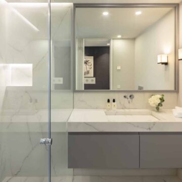 Uniquely Remodeled Apartment with Spectacular Views Perfectly located in the serene Andalusian Garden in Golden Mile, Marbella Picture 18