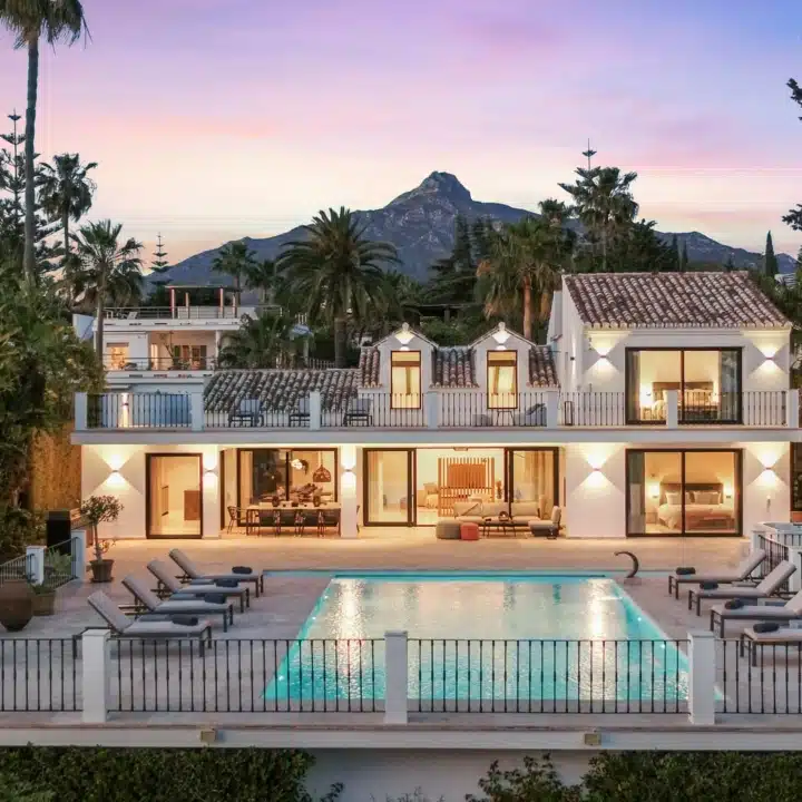 Newly renovated home using a modern design, with a focus on indoor-outdoor living Picture