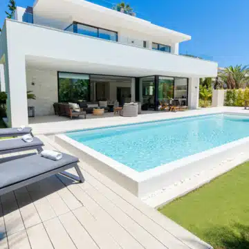 Villa Vida Del Mar an Elegant & Impressive Modern Home in Marbesa Marbella East Picture 4