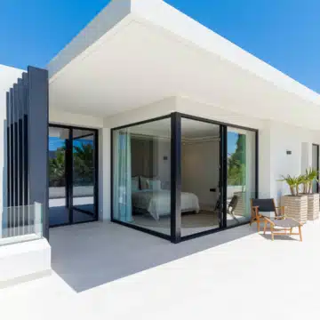 Villa Vida Del Mar an Elegant & Impressive Modern Home in Marbesa Marbella East Picture 31