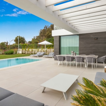 Magnificent Modern Villa with Stunning Sea views, next to Cabopino, and just steps away from the beach Picture 27
