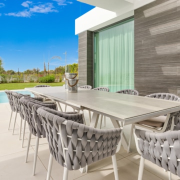 Magnificent Modern Villa with Stunning Sea views, next to Cabopino, and just steps away from the beach Picture 31