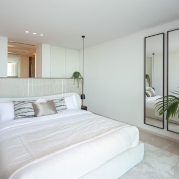 Brand New State of the art Villa Located in The Exclusive Gated Community of The Hills, La Quinta Benahavis Picture 12