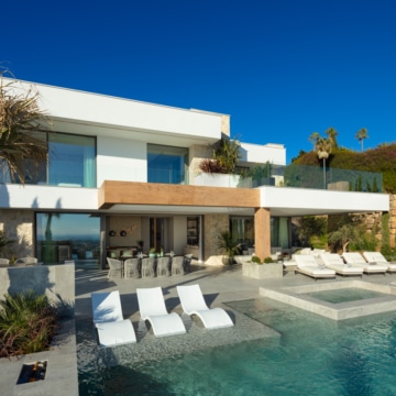 Brand New State of the art Villa Located in The Exclusive Gated Community of The Hills, La Quinta Benahavis Picture 3