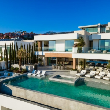 Brand New State of the art Villa Located in The Exclusive Gated Community of The Hills, La Quinta Benahavis Picture 32