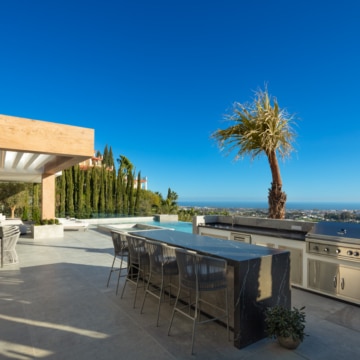 Brand New State of the art Villa Located in The Exclusive Gated Community of The Hills, La Quinta Benahavis Picture 7