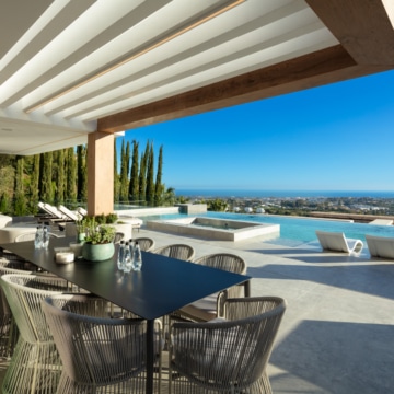 Brand New State of the art Villa Located in The Exclusive Gated Community of The Hills, La Quinta Benahavis Picture 6