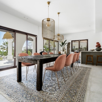 Recently Remodeled Spanish Cortijo Style Villa with Majestic Sea Views in Hacienda Las Chapas Picture 13