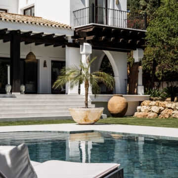 Recently Remodeled Spanish Cortijo Style Villa with Majestic Sea Views in Hacienda Las Chapas Picture 8
