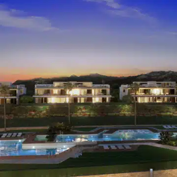 Picture-perfect penthouses and garden apartments with 3 or 4 bedrooms located in a serene golf-centric ambiance Picture 14