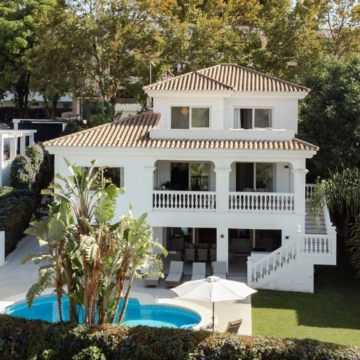 Stylish Scandinavian Home with Remarkable Views in a Priveleged Location in Nueva Andalucia, Marbella Picture 20