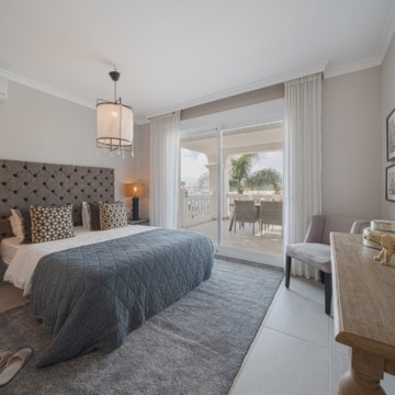 Stylish Scandinavian Home with Remarkable Views in a Priveleged Location in Nueva Andalucia, Marbella Picture 12