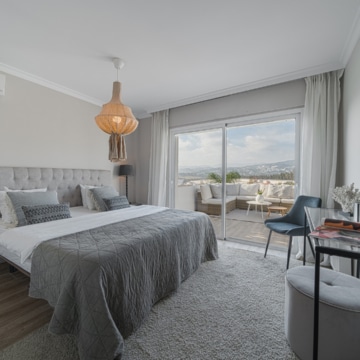 Stylish Scandinavian Home with Remarkable Views in a Priveleged Location in Nueva Andalucia, Marbella Picture 10
