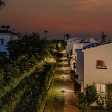 Recently remodeled townhouse with remarkable views of golf course in Aloha Sur, Nueva Andalucía Picture 13