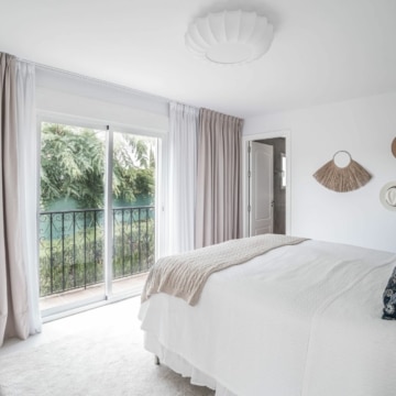 Recently remodeled townhouse with remarkable views of golf course in Aloha Sur, Nueva Andalucía Picture 17