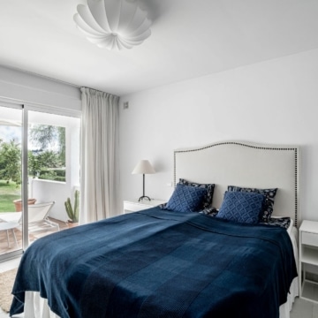 Recently remodeled townhouse with remarkable views of golf course in Aloha Sur, Nueva Andalucía Picture 3