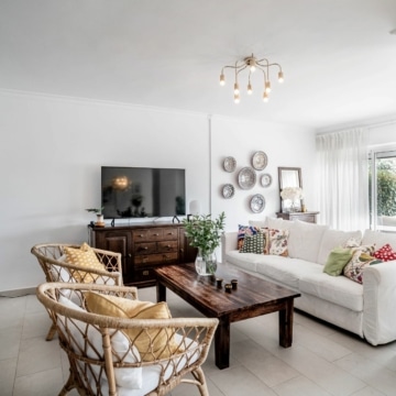 Recently remodeled townhouse with remarkable views of golf course in Aloha Sur, Nueva Andalucía Picture 1
