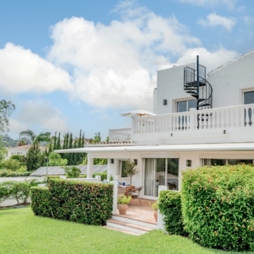 Recently remodeled townhouse with remarkable views of golf course in Aloha Sur, Nueva Andalucía Picture 7