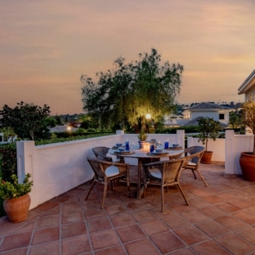 Recently remodeled townhouse with remarkable views of golf course in Aloha Sur, Nueva Andalucía Picture 30