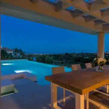 Elegant, Impressive Modern Villa in Los Flamingos Golf Resort offering amazing open views to the Mediterranean Picture 64