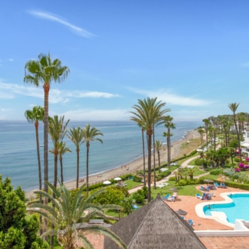 Fantastic Luxury Penthouse Located In One Of The Most Beautiful Frontline Beach Urbanizations, Alcazaba Beach Estepona Picture 0