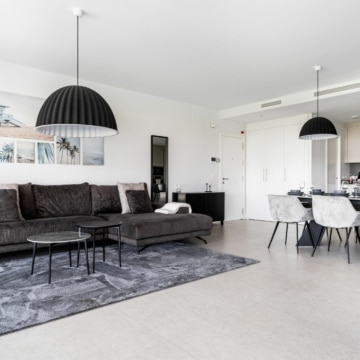 Modern apartment with spectacular views of the sea and the mountains in La Quinta, Benahavis Picture 13
