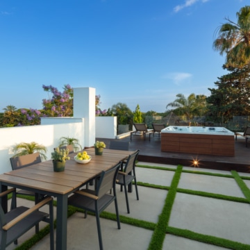 Modern villa in Casa Blanca Beach, the heart of The Golden Mile Marbella Picture 7