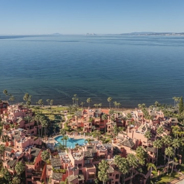 Newly renovated penthouse set in the exclusive beachfront community of Cabo Bermejo Picture 54