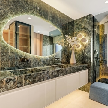 Newly renovated penthouse set in the exclusive beachfront community of Cabo Bermejo Picture 42